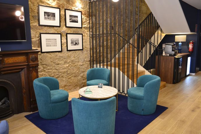 Imagen de los interiores del Hotel Alda Galería Coruña. Foto 14