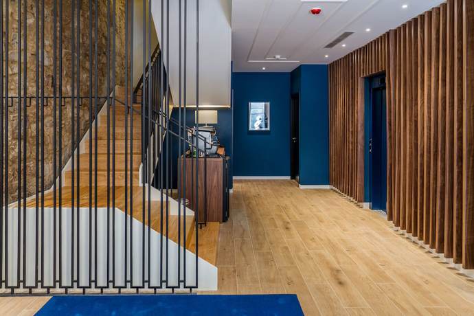 Imagen de los interiores del Hotel Alda Galería Coruña. Foto 17