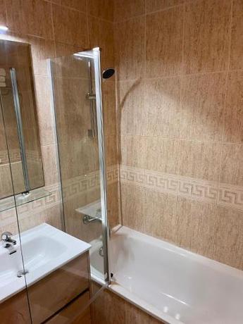 Imagen de la habitación del Hotel Alda Malvasía. Foto 17