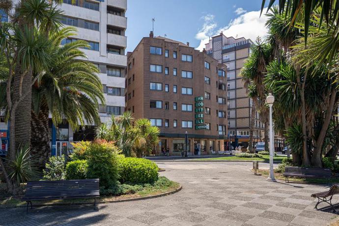 Imagen de los exteriores del Hotel Alda Pasaje. Foto 10