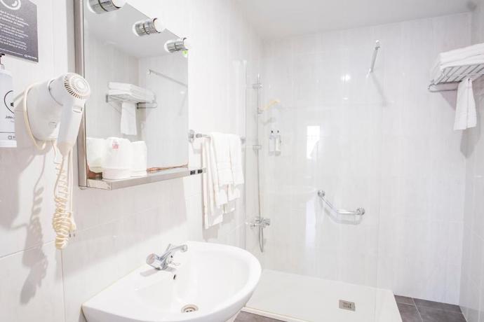 Imagen general del Hotel Alda Ribeira. Foto 3