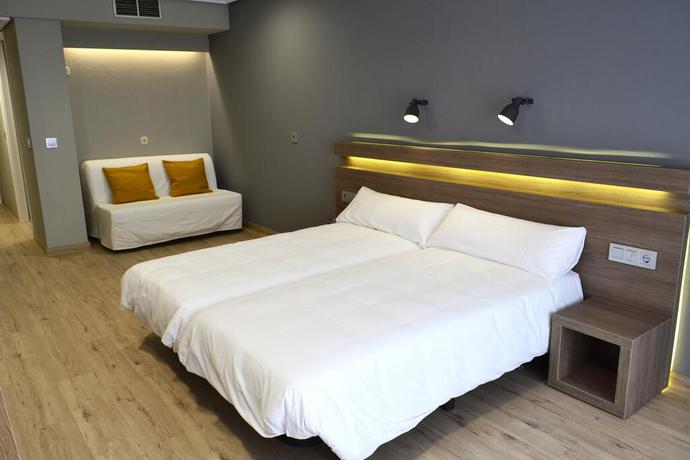 Imagen de la habitación del Hotel Alda Sada Marina. Foto 9