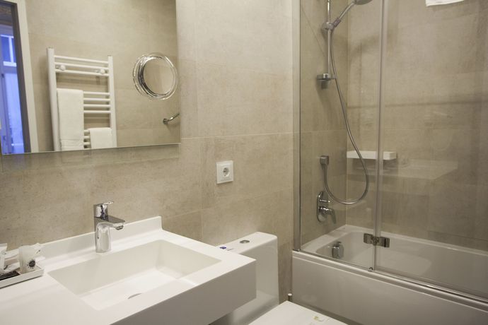 Imagen de la habitación del Hotel Alda San Bieito. Foto 4