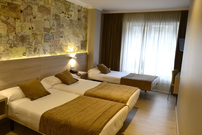 Imagen de la habitación del Hotel Alda San Carlos. Foto 7