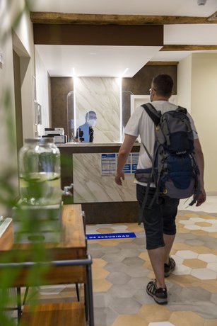 Imagen de los interiores del Hotel Alda Triacastela. Foto 20