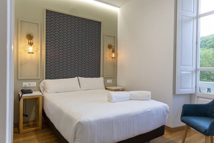 Imagen de la habitación del Hotel Alda Triacastela. Foto 13