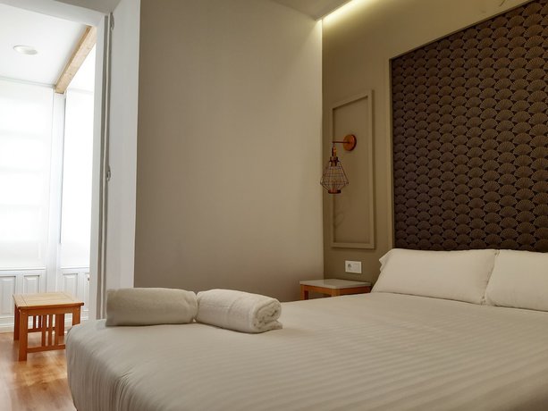 Imagen de la habitación del Hotel Alda Triacastela. Foto 18