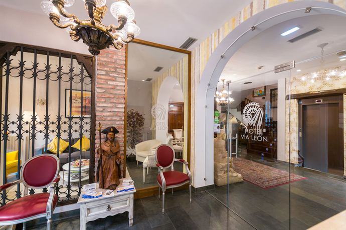 Imagen de los interiores del Hotel Alda Vía León. Foto 17