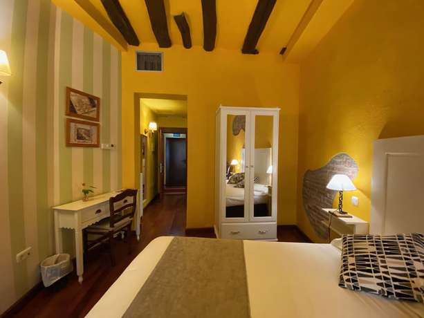 Imagen de la habitación del Hotel Alda Vía León. Foto 6