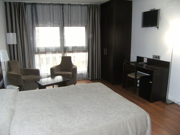 Imagen de la habitación del Hotel Alda Zaragoza Independencia. Foto 4