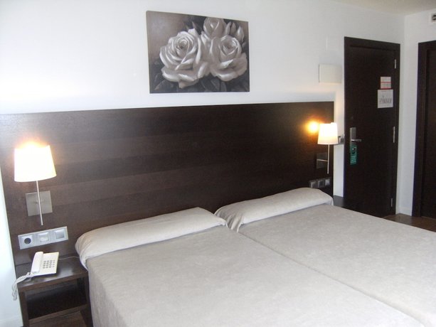 Imagen de la habitación del Hotel Alda Zaragoza Independencia. Foto 7