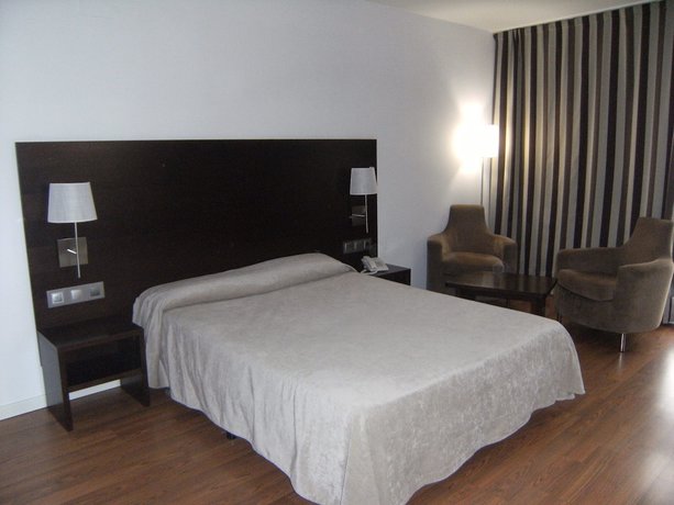 Imagen de la habitación del Hotel Alda Zaragoza Independencia. Foto 12