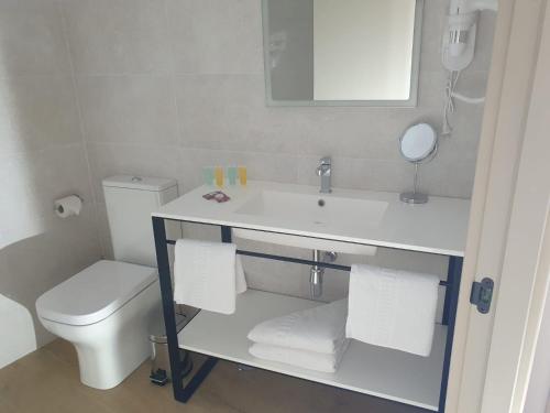 Imagen de la habitación del Hotel Aldama. Foto 12