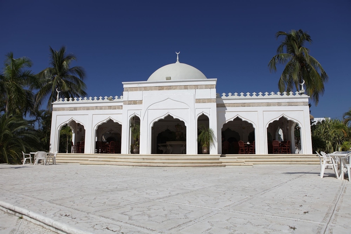 Imagen de los exteriores del Hotel Aldea Del Bazar. Foto 3