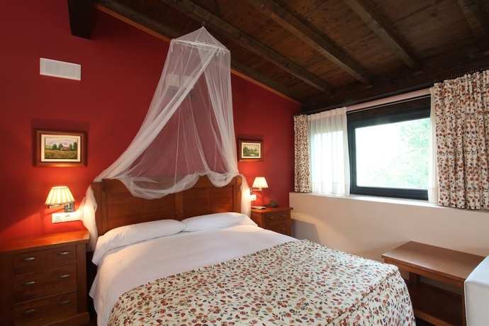 Imagen de la habitación del Hotel Aldea Rural Couso Galan. Foto 5
