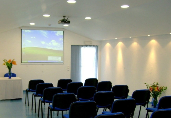 Imagen de los interiores del Hotel Aldeamento Turistico De Palmela. Foto 10