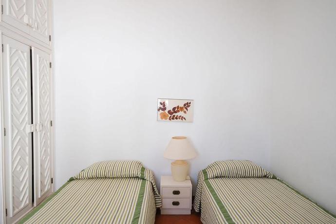 Imagen de la habitación del Hotel Aldeamento da Prainha. Foto 14