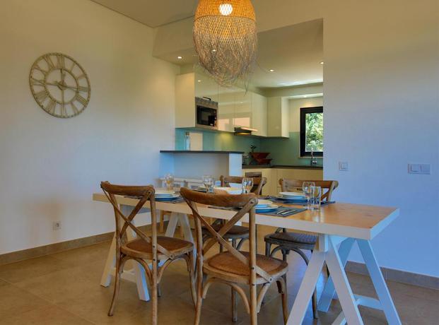 Imagen de la habitación del Hotel Aldeamento da Prainha. Foto 21