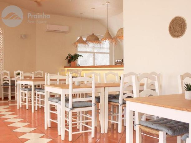 Imagen del bar/restaurante del Hotel Aldeamento da Prainha. Foto 2