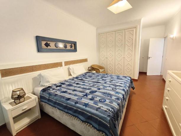Imagen de la habitación del Hotel Aldeamento da Prainha. Foto 24