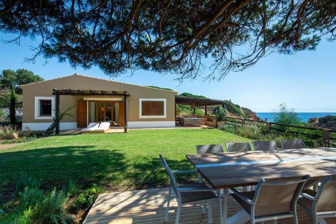 Imagen de los exteriores del Hotel Aldeamento da Prainha. Foto 30