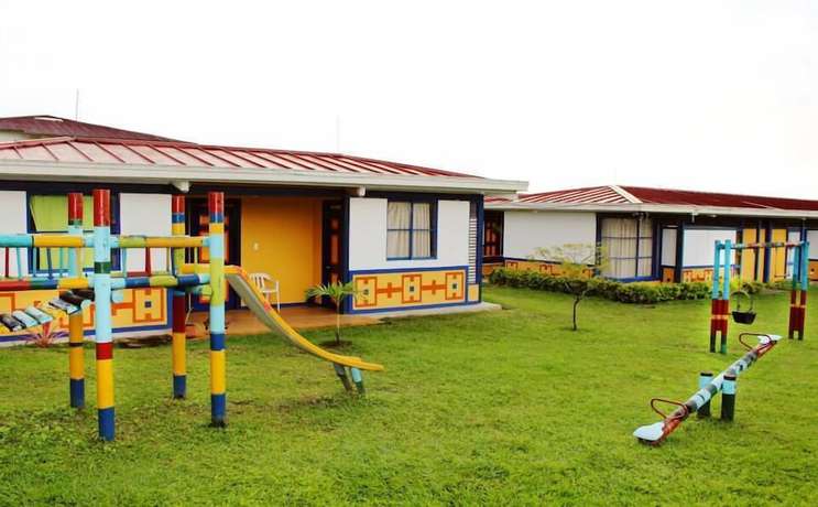 Imagen general del Hotel Aldeases Resort. Foto 1