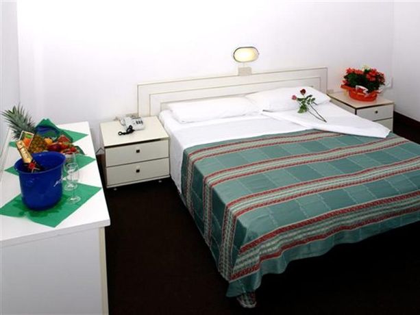 Imagen general del Hotel Aldebaran. Foto 6