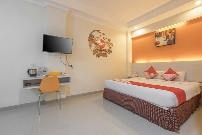 Imagen de la habitación del Hotel Alden Makassar. Foto 15