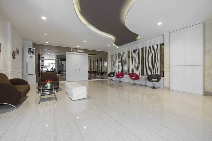 Imagen de los interiores del Hotel Alden Makassar. Foto 19