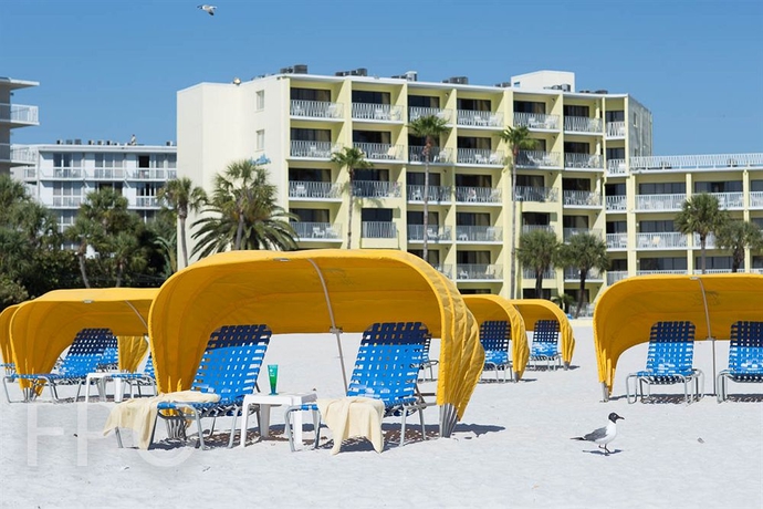Imagen de los exteriores del Hotel Alden Suites. Foto 6