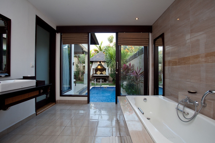 Imagen de la habitación del Hotel Aldeoz Grand Kancana Villa Bali. Foto 3