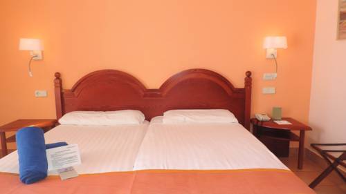 Imagen de la habitación del Hotel Aldiana Club Andalusien. Foto 4