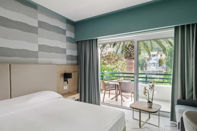 Imagen de la habitación del Hotel Aldiana Club Rocca Nettuno Calabria. Foto 12