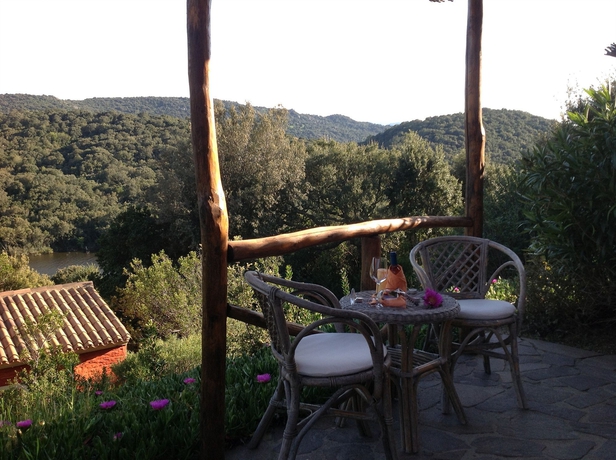 Imagen de los exteriores del Hotel Aldiola Country Resort. Foto 11