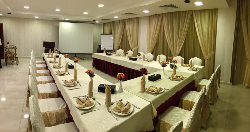 Imagen de los interiores del Hotel Aldiyar. Foto 10