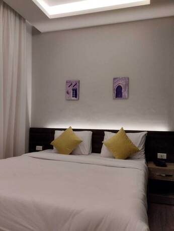 Imagen de la habitación del Hotel Aldora Residence suites. Foto 18