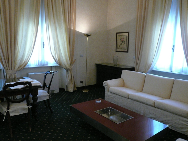 Imagen de los interiores del Hotel Aldrovandi Residence City Suites. Foto 5