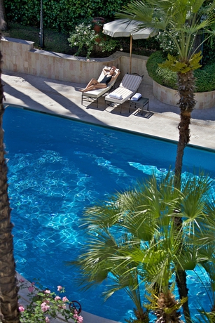 Imagen de la piscina del Hotel Aldrovandi Villa Borghese. Foto 15