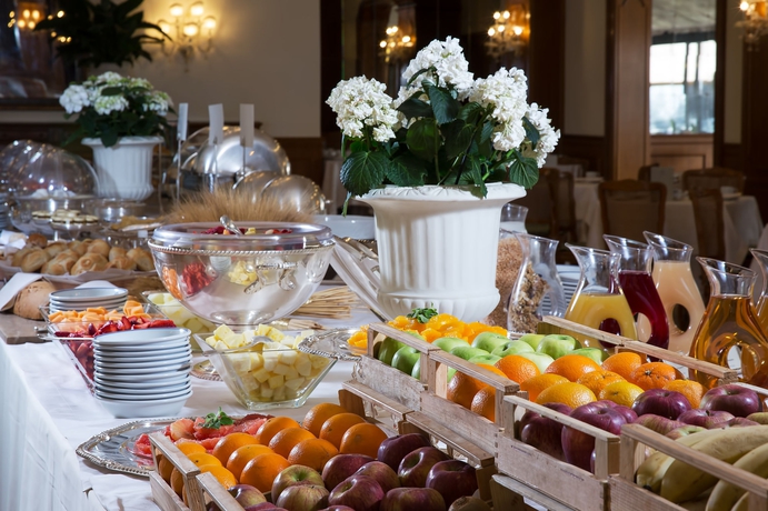 Imagen del bar/restaurante del Hotel Aldrovandi Villa Borghese. Foto 3