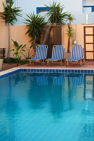 Imagen de la piscina del Hotel Alea Apartments. Foto 15