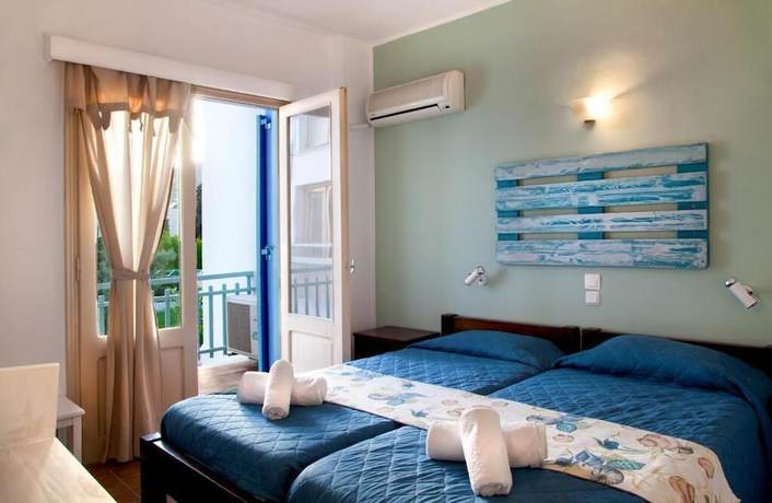 Imagen de la habitación del Hotel Alea Mare. Foto 13