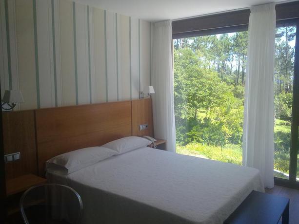 Imagen general del Hotel Al&eacute;n Do Mar. Foto 9