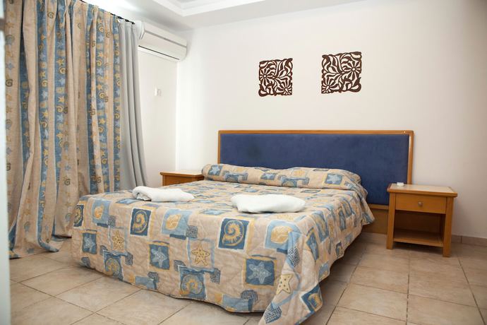 Imagen de la habitación del Hotel Alecos Apartments. Foto 9