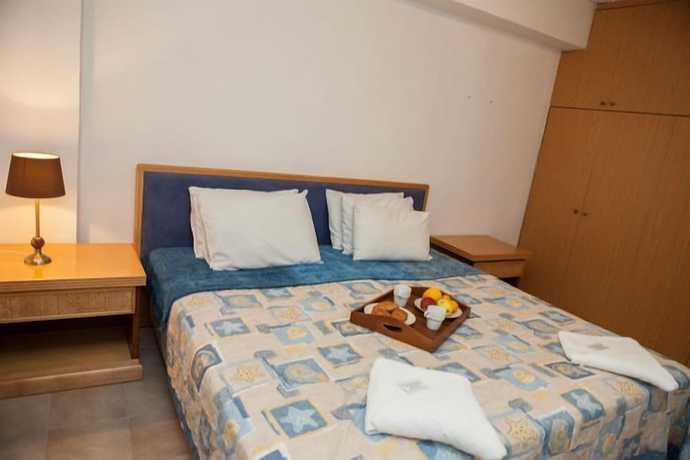 Imagen de la habitación del Hotel Alecos Apartments. Foto 14