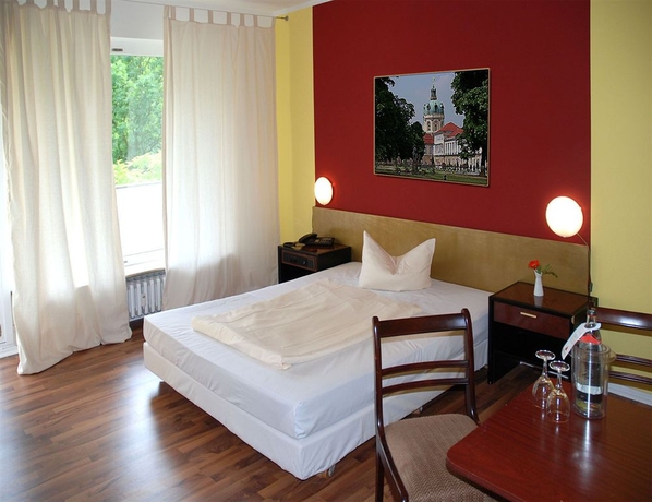 Imagen de la habitación del Hotel Alecsa Am Olympiastadion. Foto 4