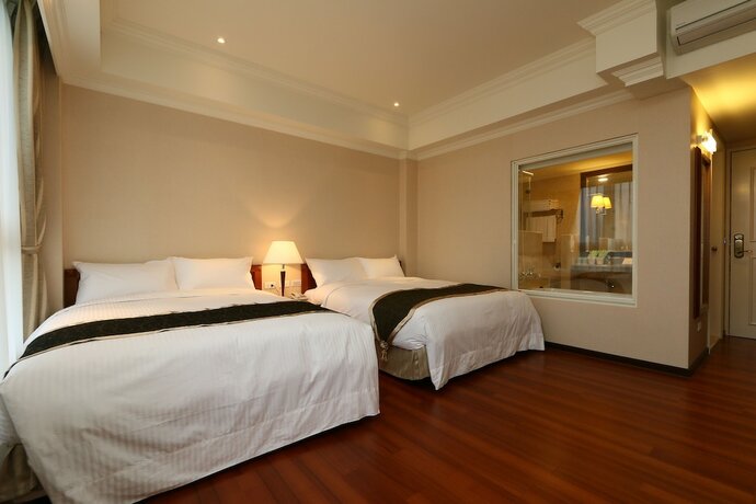 Imagen de la habitación del Hotel Aleex Villa. Foto 15