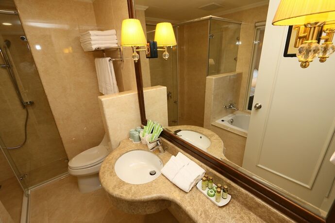 Imagen de la habitación del Hotel Aleex Villa. Foto 19