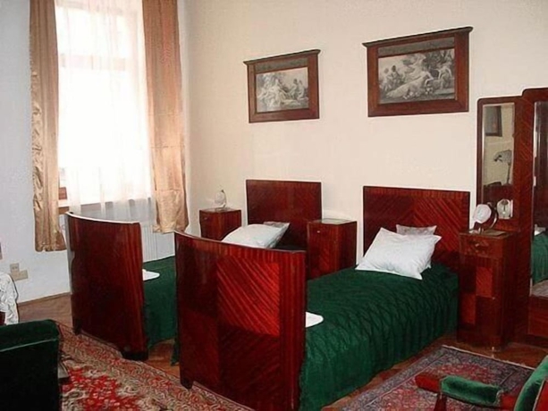 Imagen de la habitación del Hotel Alef. Foto 11