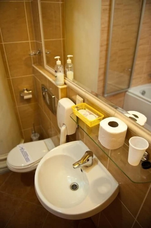 Imagen de la habitación del Hotel Alef. Foto 13