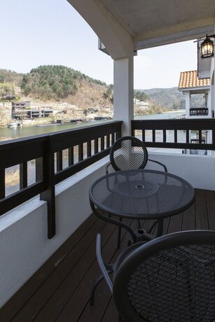 Imagen general del Hotel Alegre. Foto 10